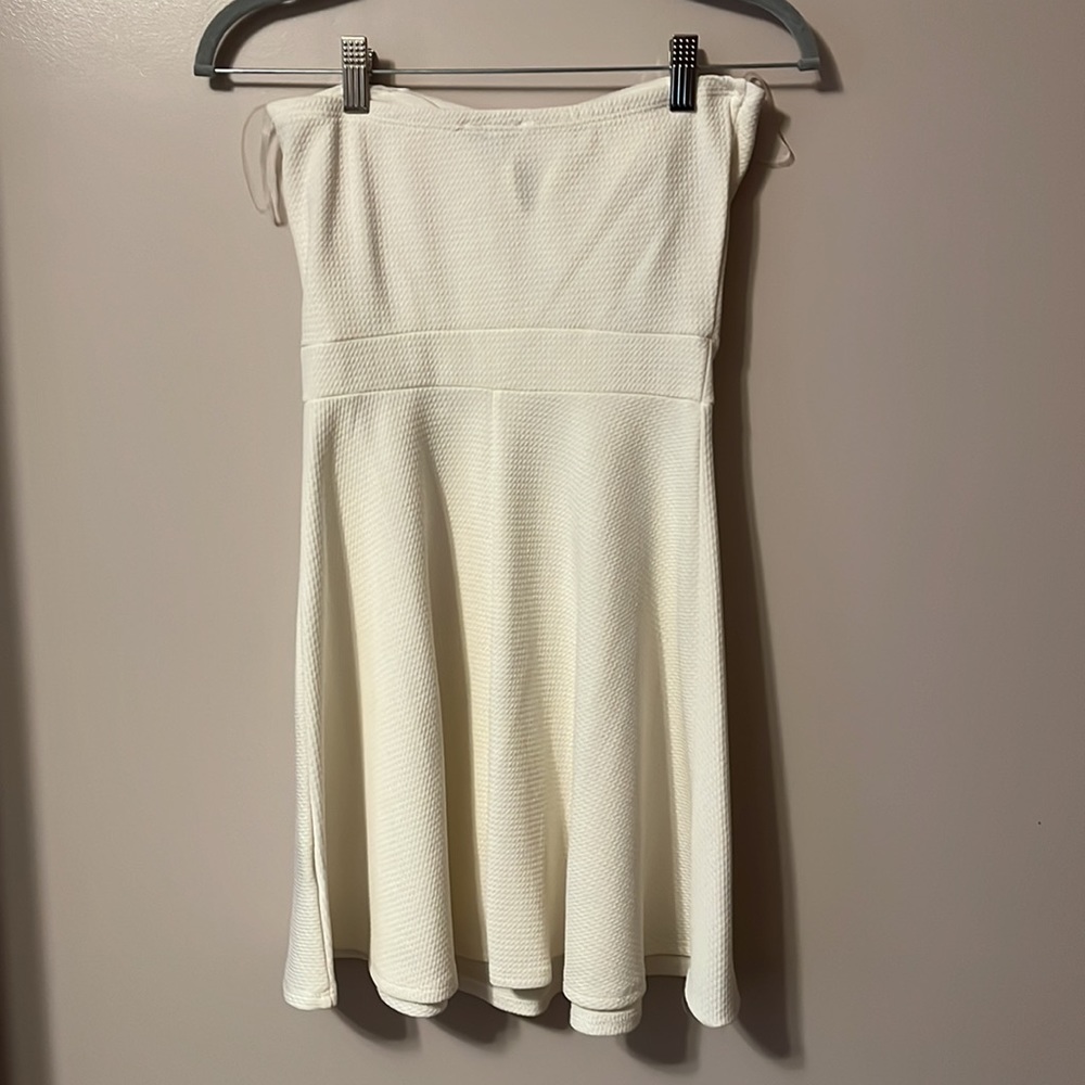 Strapless Mini Dress - Picture 4 of 4